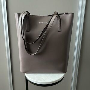 Like New- Michael Kors gray leather purse / tote bag / laptop or tablet bag